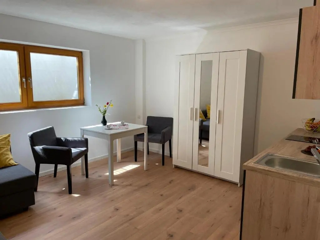 Schone Souterrainwohnung in Seeshaupt