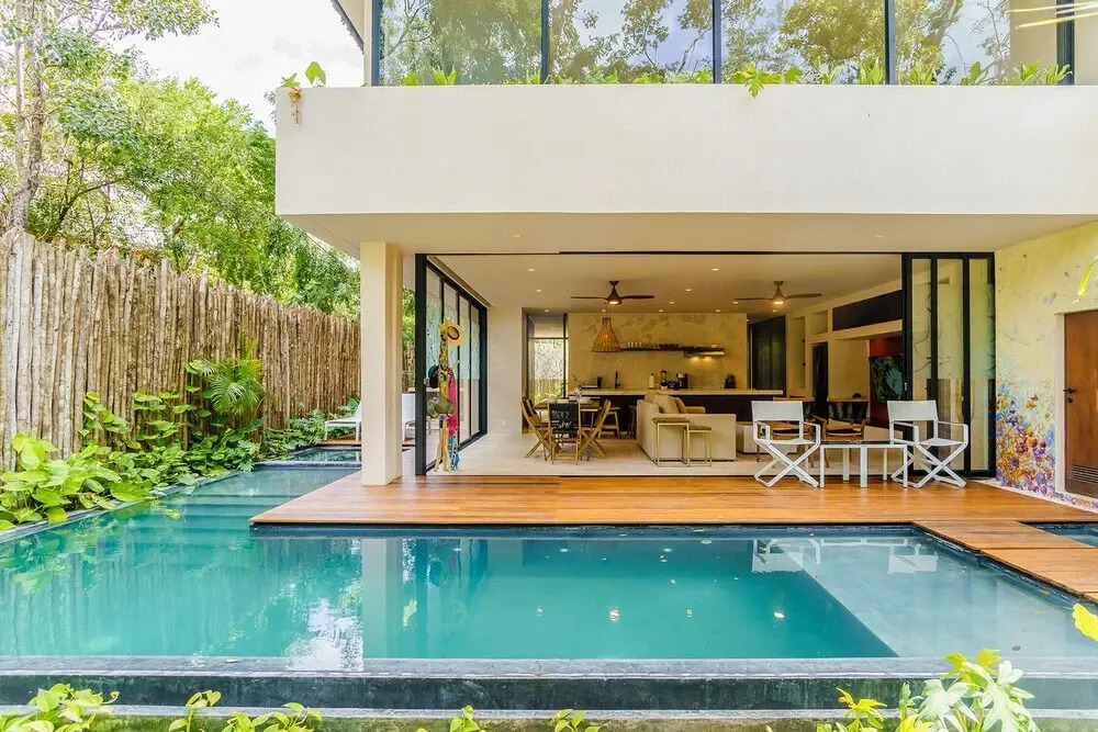 Gorgeous Flowy Space with Wrap-around Private Pool