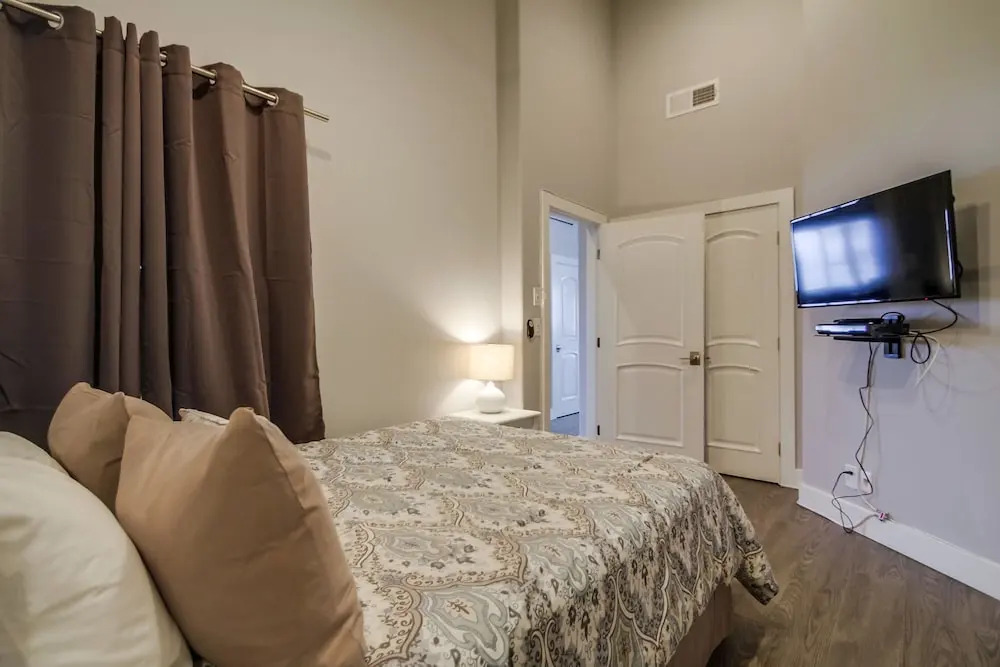 Point Break 2 3 Bedrooms 3.5 Bathrooms Condo