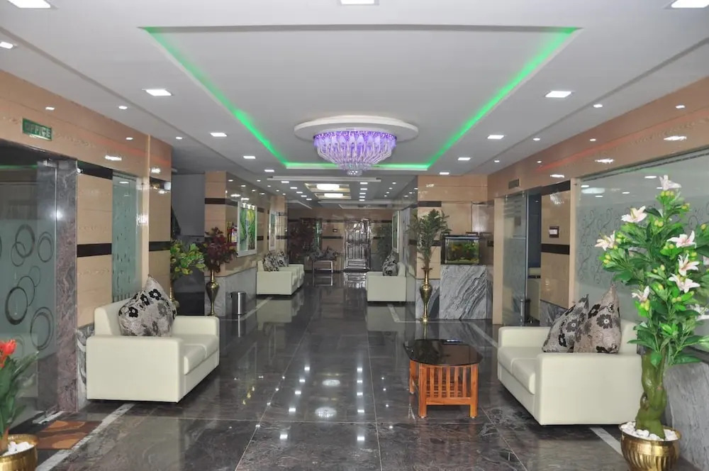 Hotel Green Palace