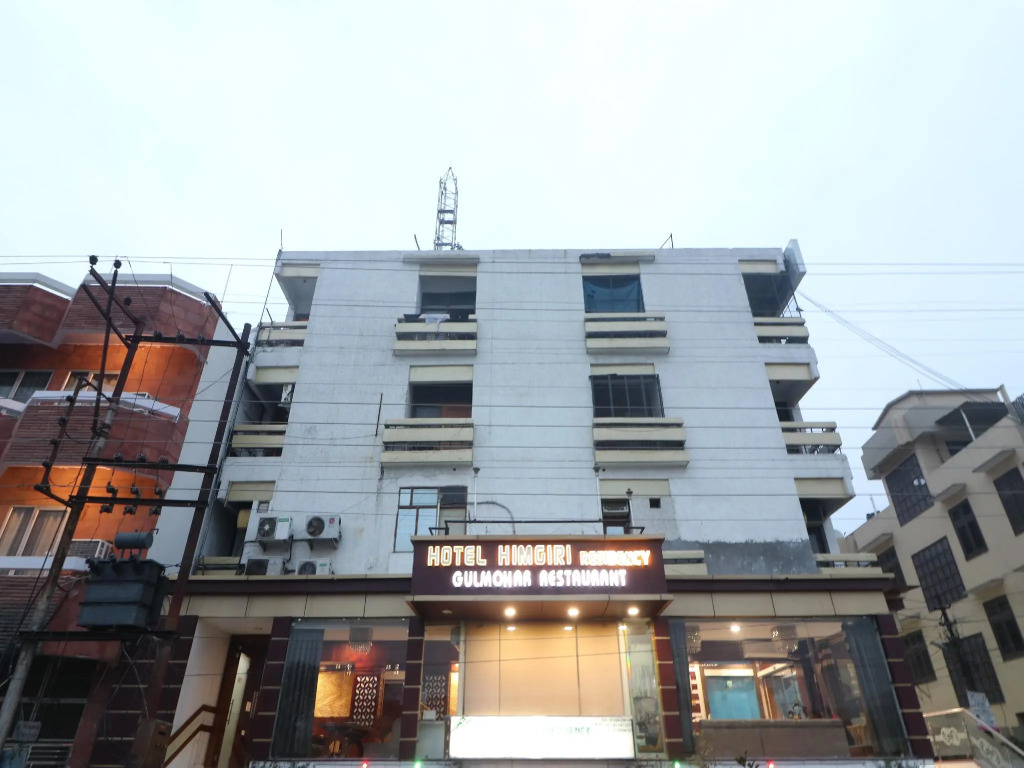 Collection O 28628 Hotel Himgiri Residency