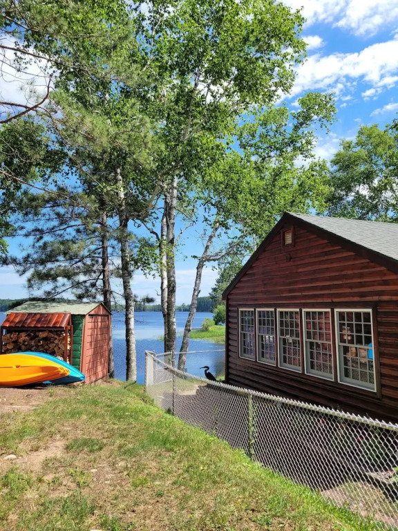 Butler's Bay Cottage 2 Bedroom Cottage by RedAwning