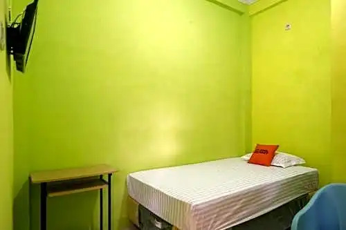 KoolKost Female Syariah near ISI Solo - Minimum Stay 3 Nights