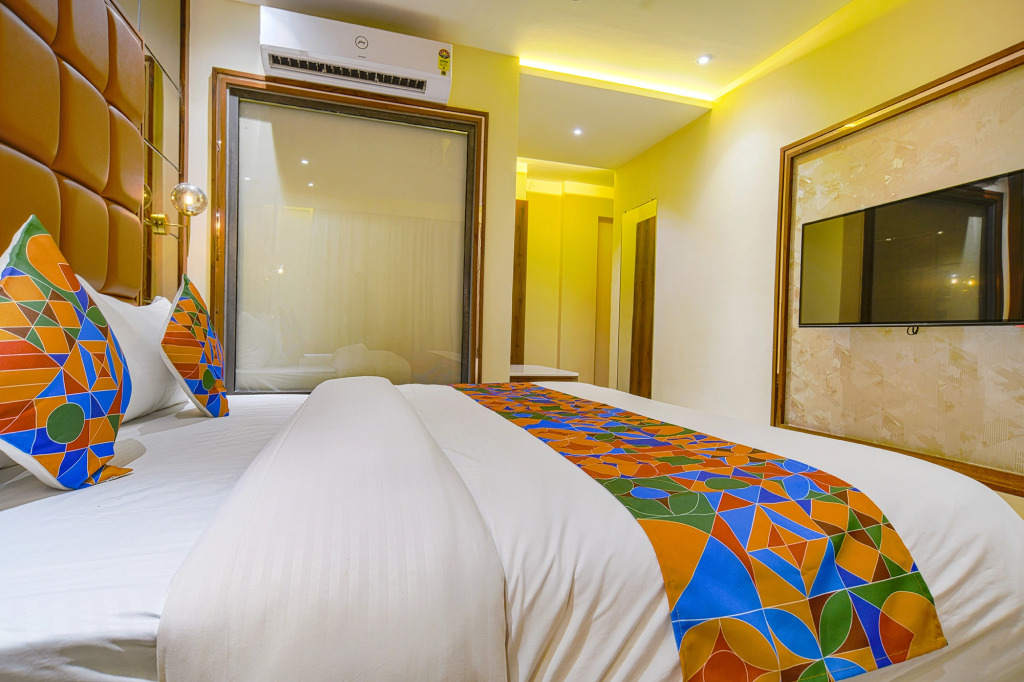 FabHotel Benchmark