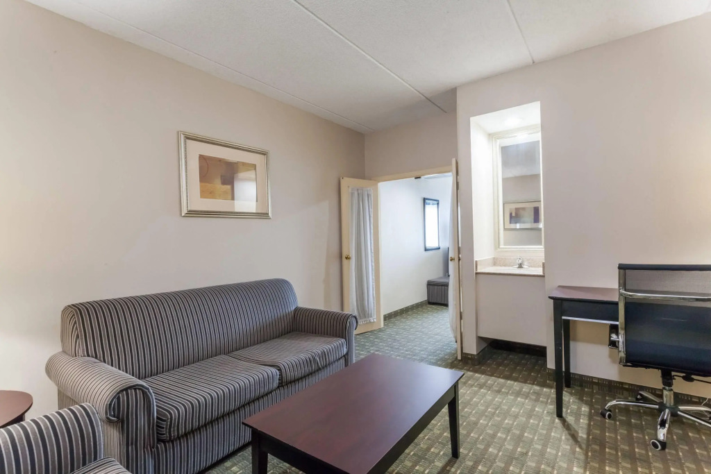 Ramada by Wyndham Newburgh/West Point