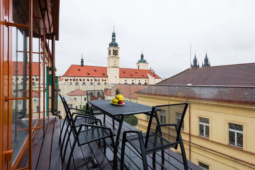 Billionaires Boutique Residence & Premium Suites, Old Town