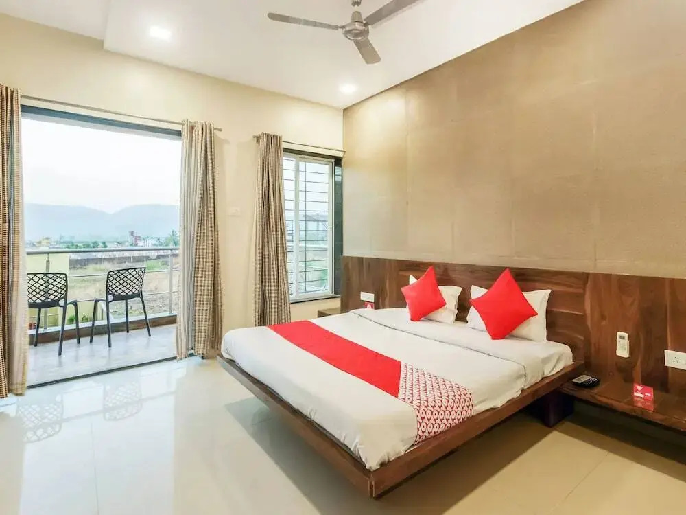 Sorina Hillside Resort By OYO Rooms