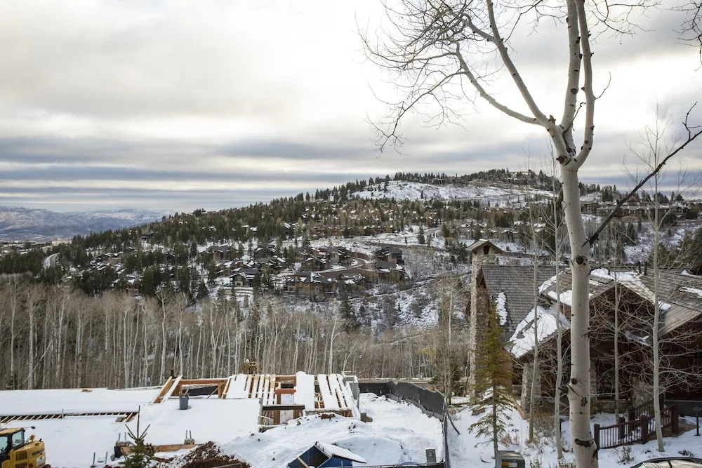 Shooting Star Lodge at Deer Valley Resort - Two Bedroom Residence #203 2 Condo