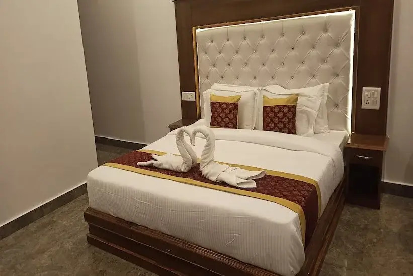 Corbett Milestone Resort