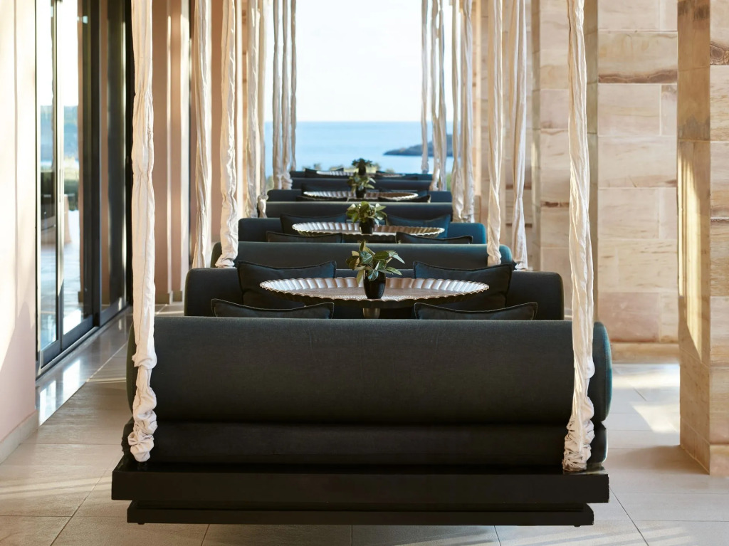 Cape Sounio, a Resort to Live