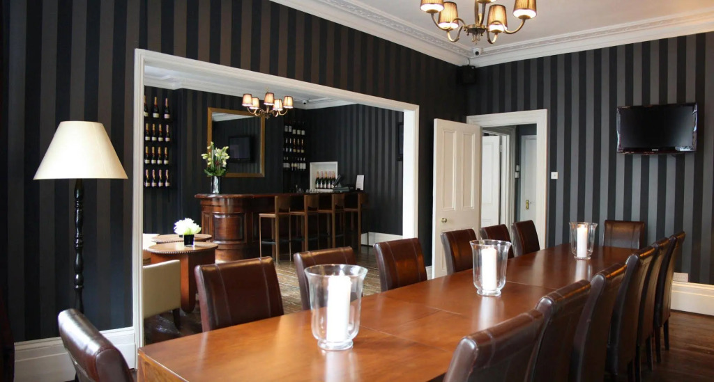 The Clerk & Well Pub and Rooms