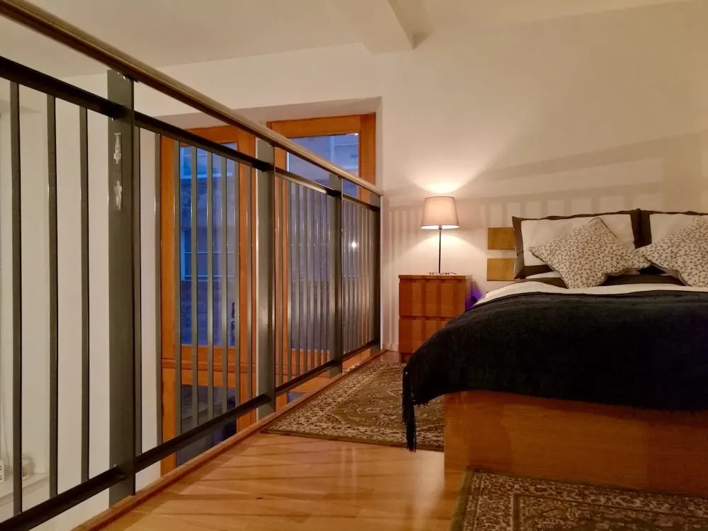 1 Bedroom Mezzanine Flat