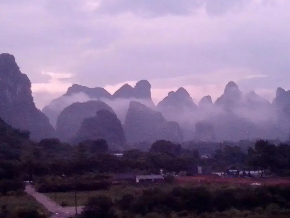 Yangshuo Pure Joy Resort