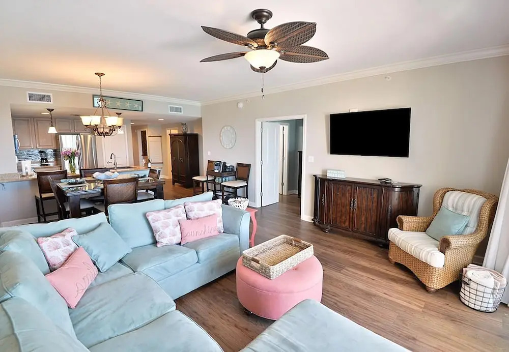 Grandview East 702
