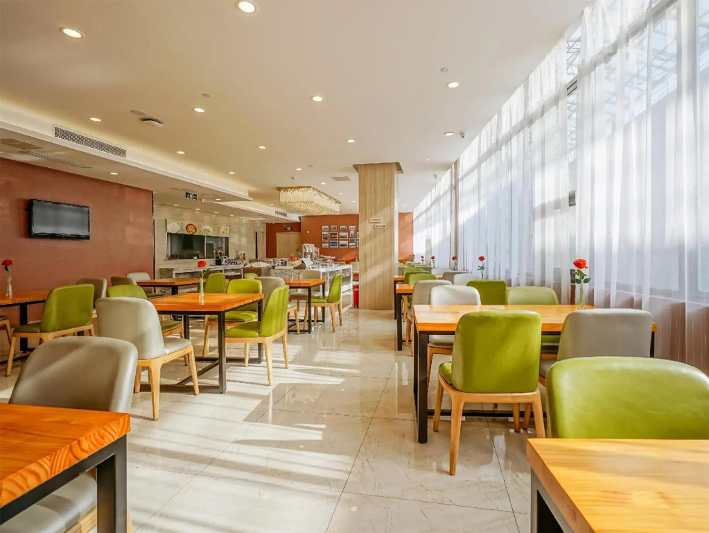 HanTing Hotel (Nanjing Olympic Sports Center North Gate)