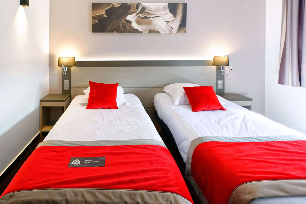 Hôtel AKENA Besançon