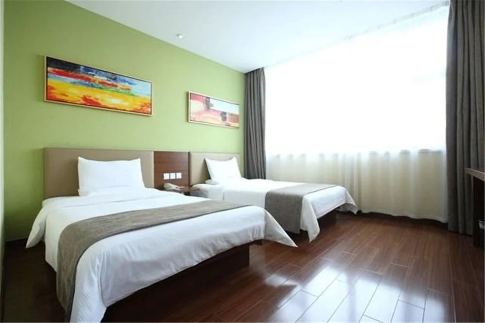 Ji SH Xujiahui Yishan Rd. 3 Sterne