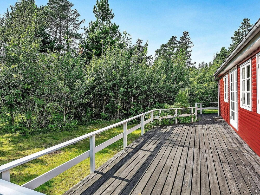 Rustic Holiday Home in Hemmet near Fjord