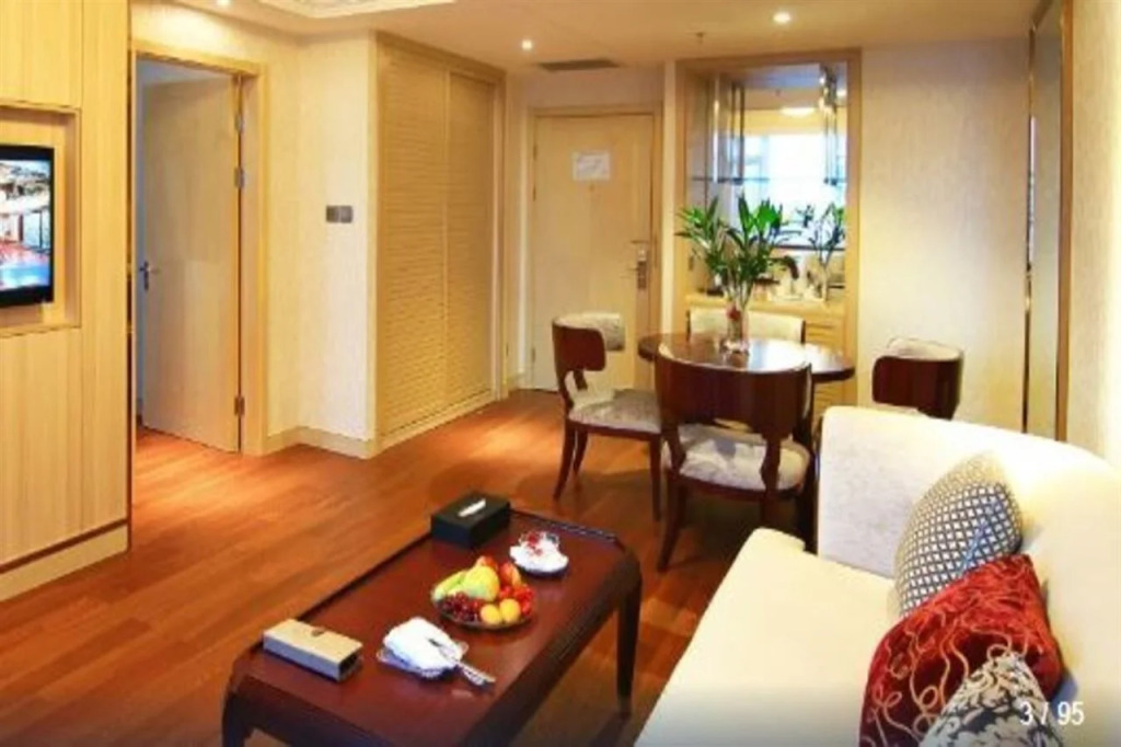 Baohai Hotel