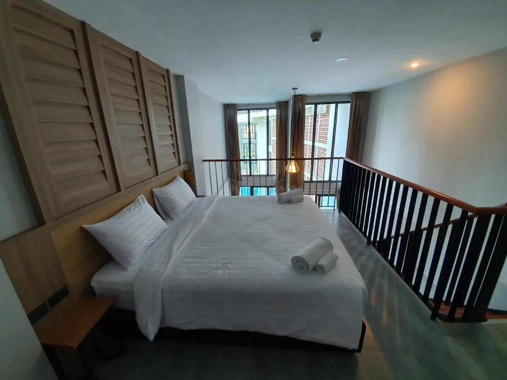 Atom Phuket Hotel