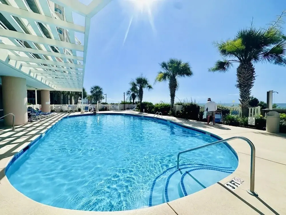 Bluewater Keyes 903 3 Bedroom Condo by RedAwning, North Myrtle Beach
