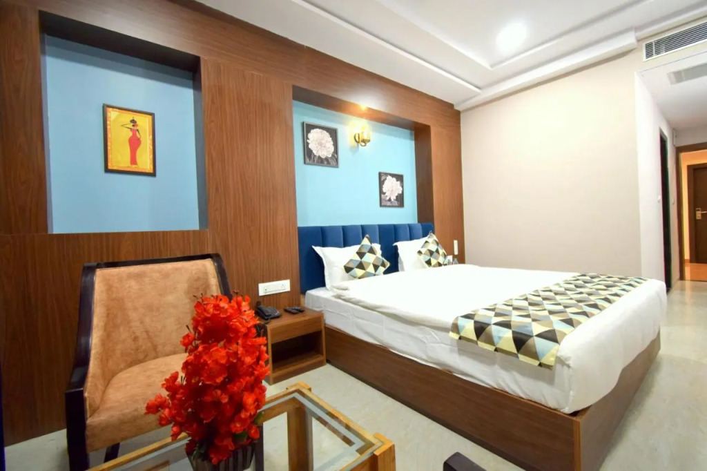 The Sky Imperial - Shahi Hotels & Resort