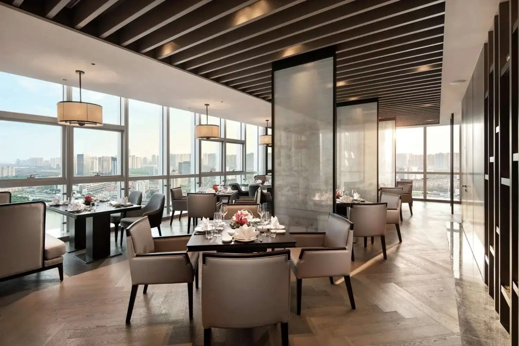 Suzhou Wujiang Grand Kingtown Hotel