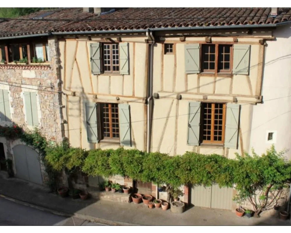 La Maison aux Puits