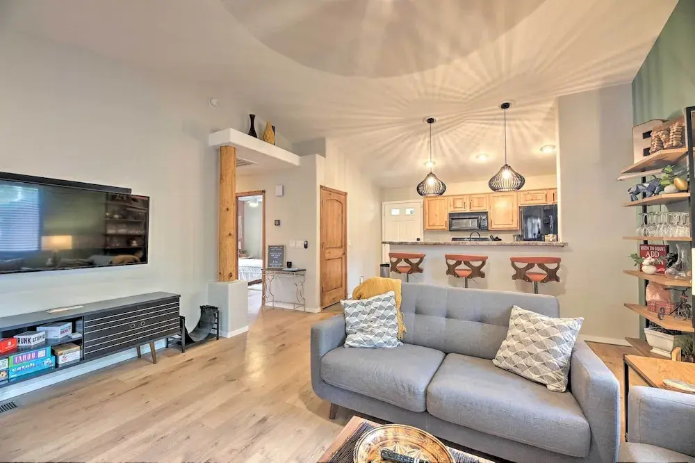 Trail Access: Pet-Friendly Cabin in Show Low