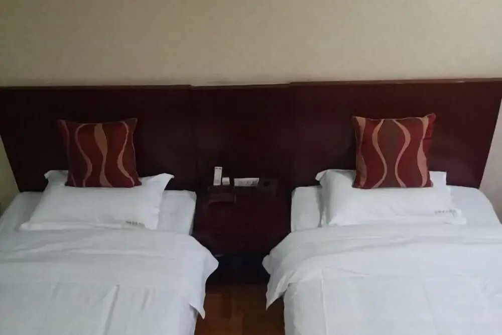 Nanjiang Yukun Business Hotel