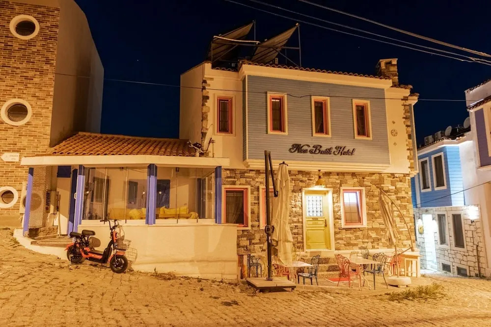 Heros Hotels Bozcaada