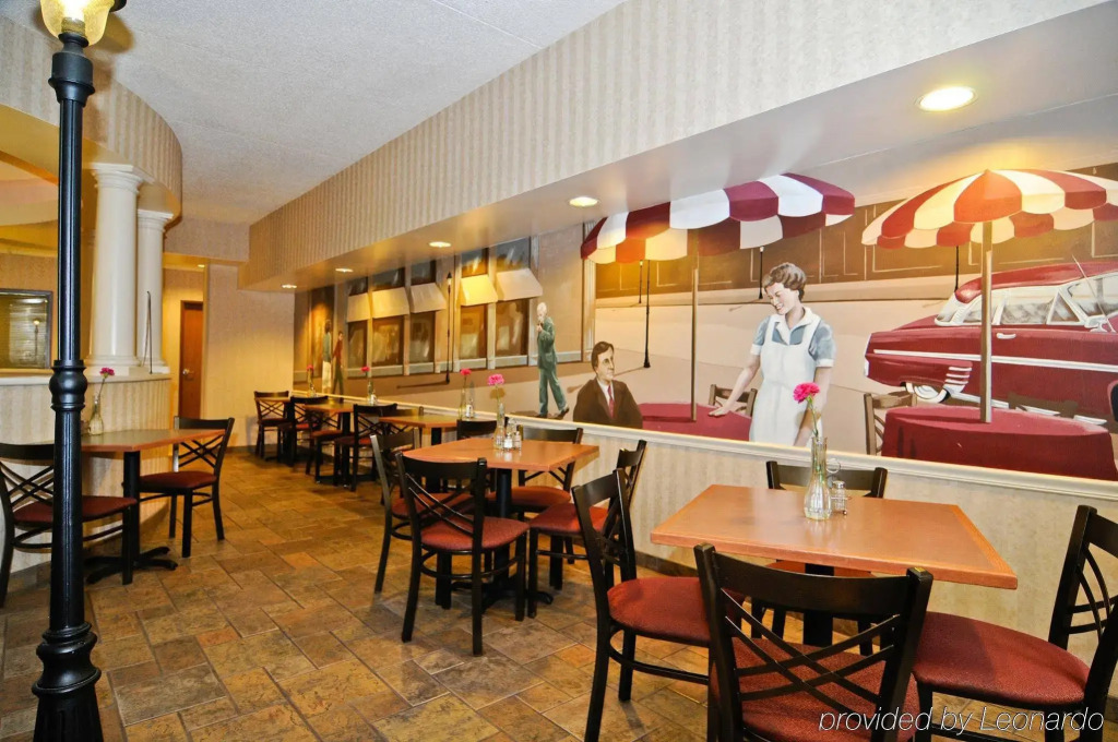 Days Inn & Suites by Wyndham Lafayette IN