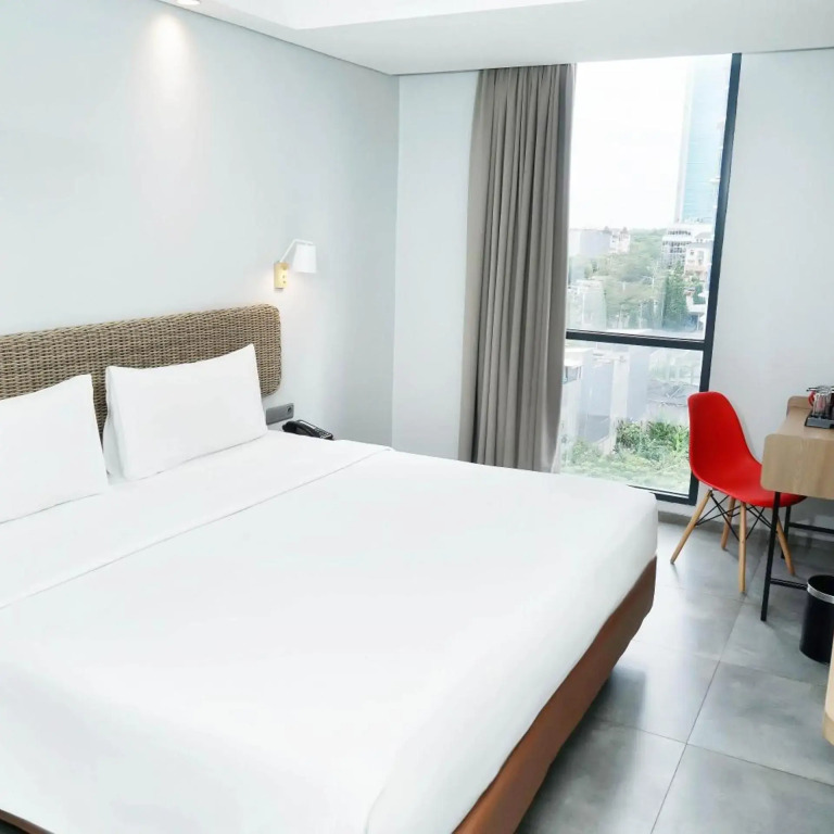 ZEN Rooms Puri Indah Syariah
