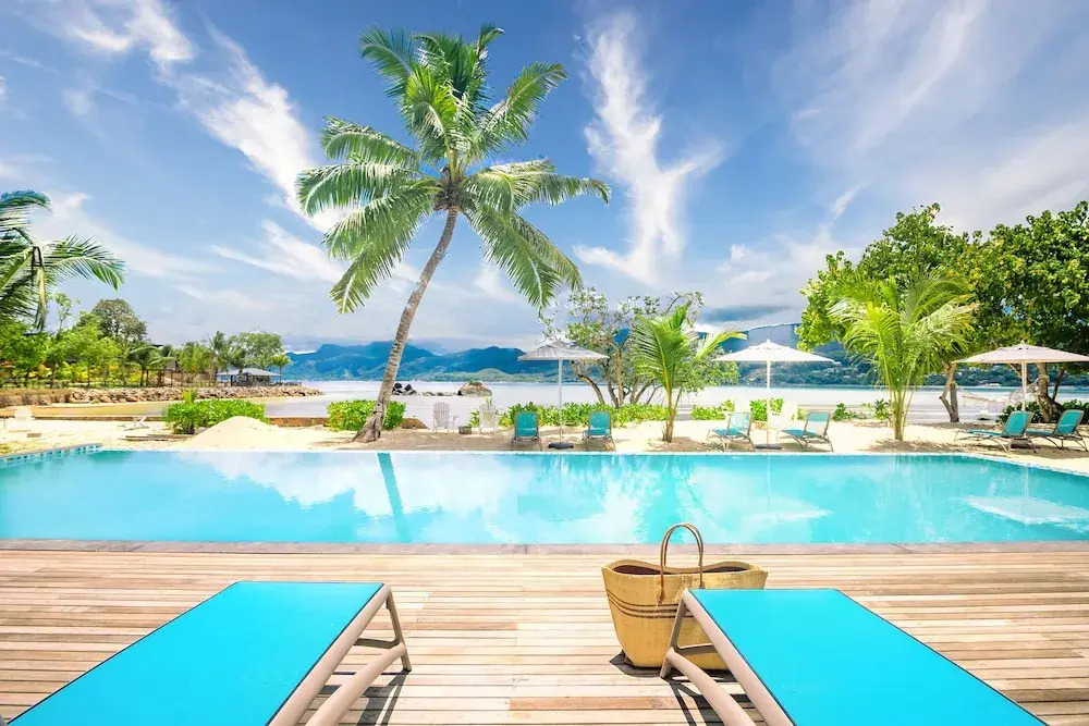 Pineapple Beach Villas