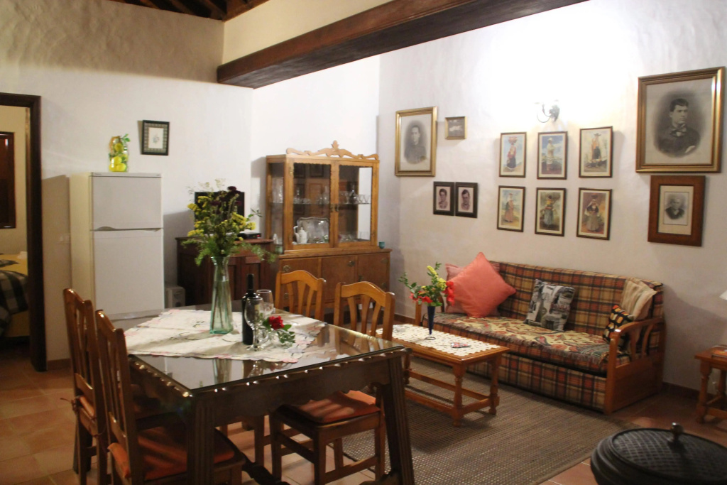 Casas Rurales Los Marantes