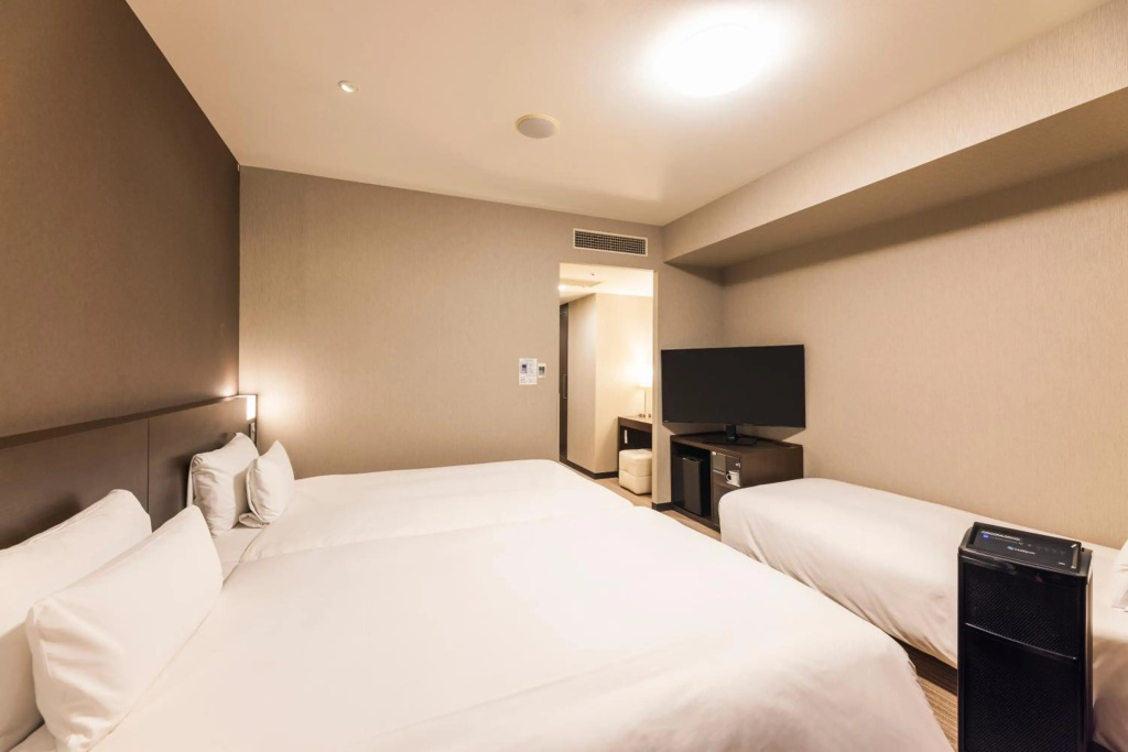 Отель Sunroute Plaza Shinjuku