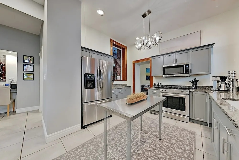 The Simon: Historic W/ Wraparound Porch 4 Bedroom Home