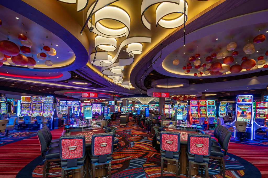 Live Casino & Hotel Louisiana, Curio Collection by Hilton