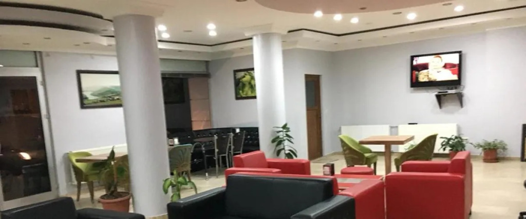Neu Grand Hotel