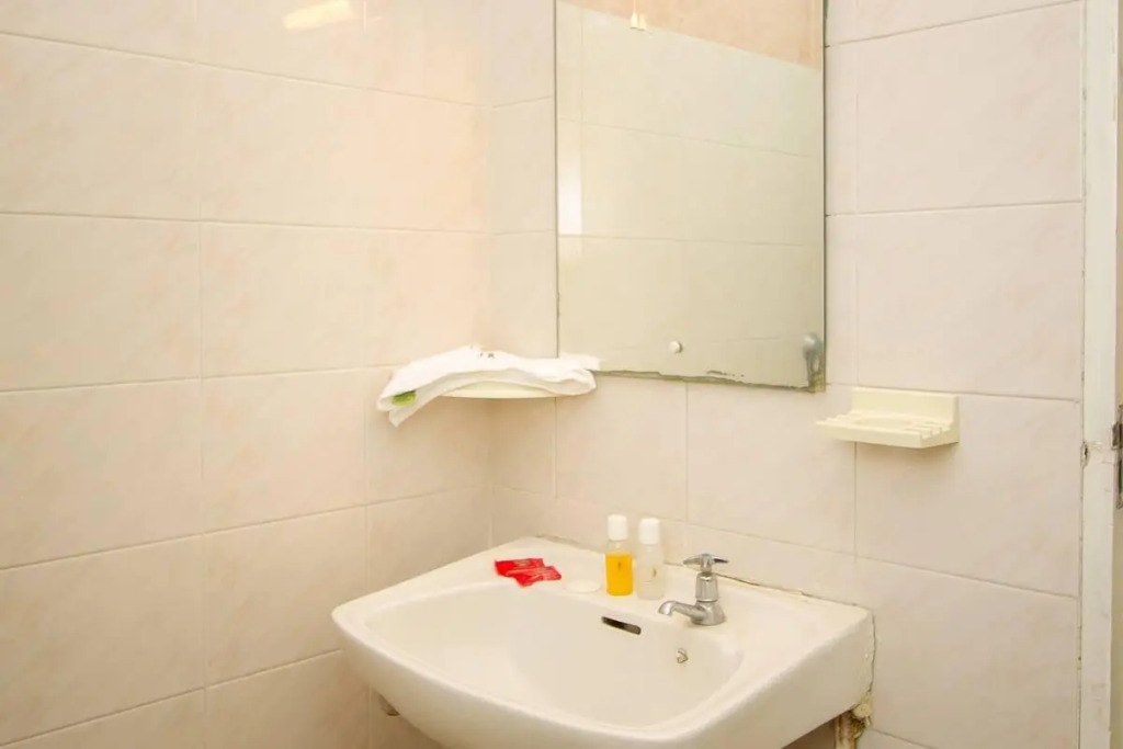 Benliza Guest House - Adults Only