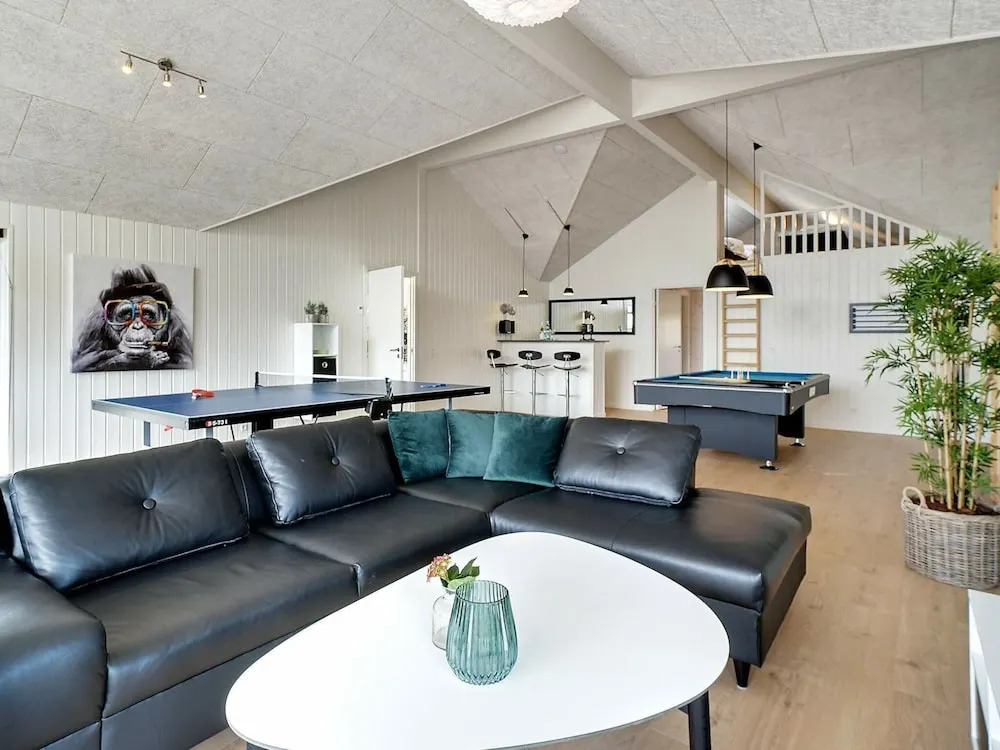 24 person holiday home in Grenaa