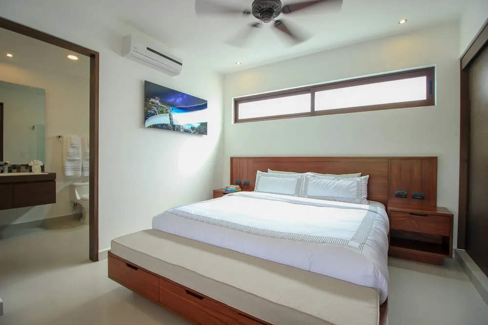 Golf View 1 Bedroom Condo by Olahola
