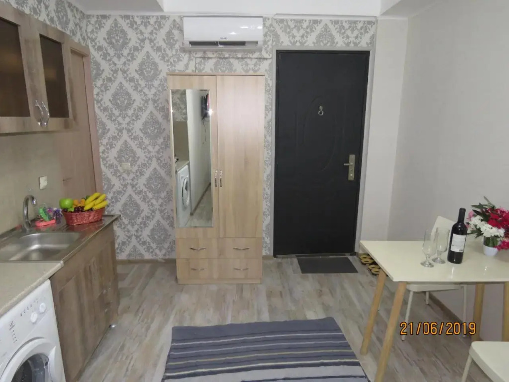 Apartment on Ghambashidze 3a