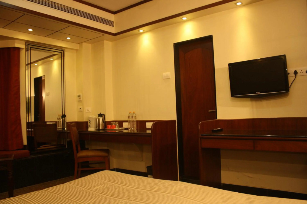 Hotel Karl Residency