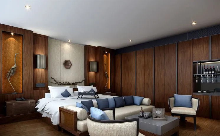 Jade Hotel