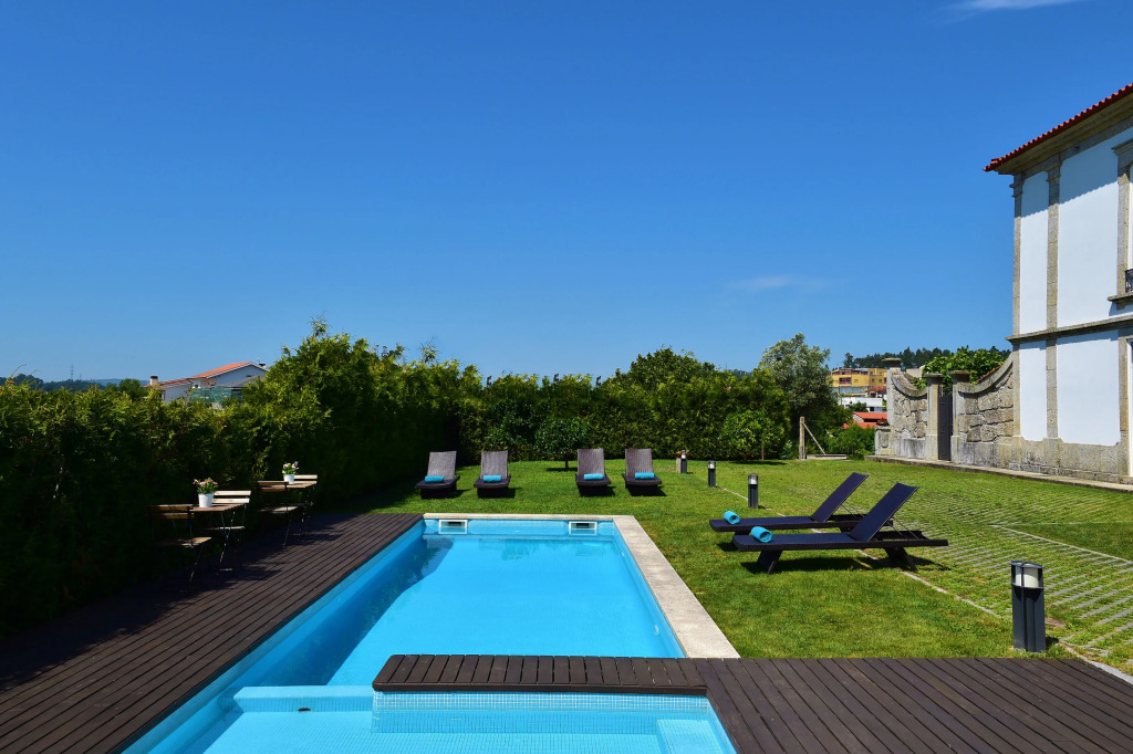 Solar Egas Moniz-Charming House & Local Experiences