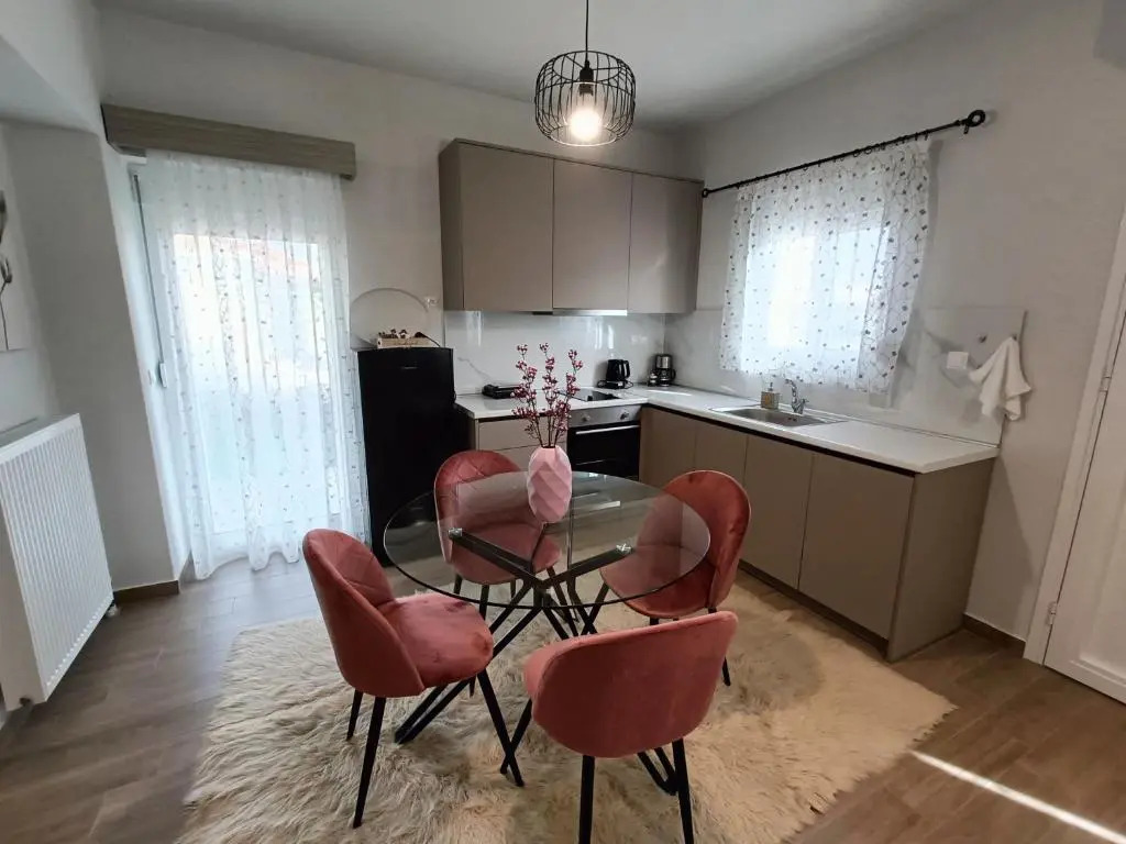 Meteora Rocks Apartment 2