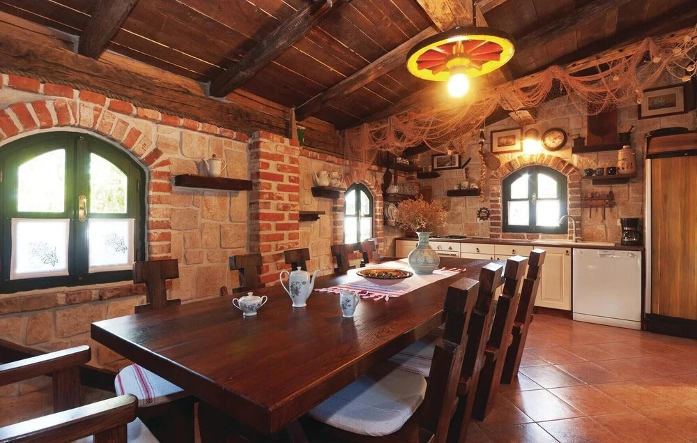 Gorgeous Home In Maslenica