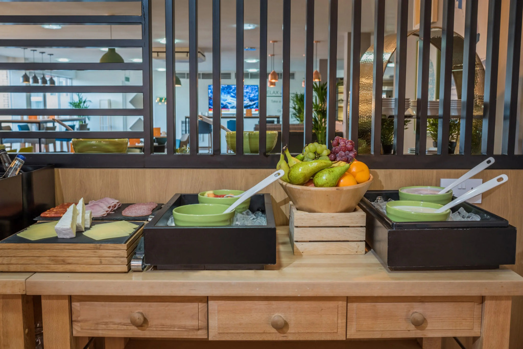 Holiday Inn Manchester West by IHG
