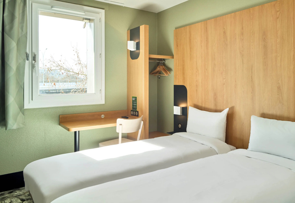 B&B HOTEL Paris Porte de la Villette